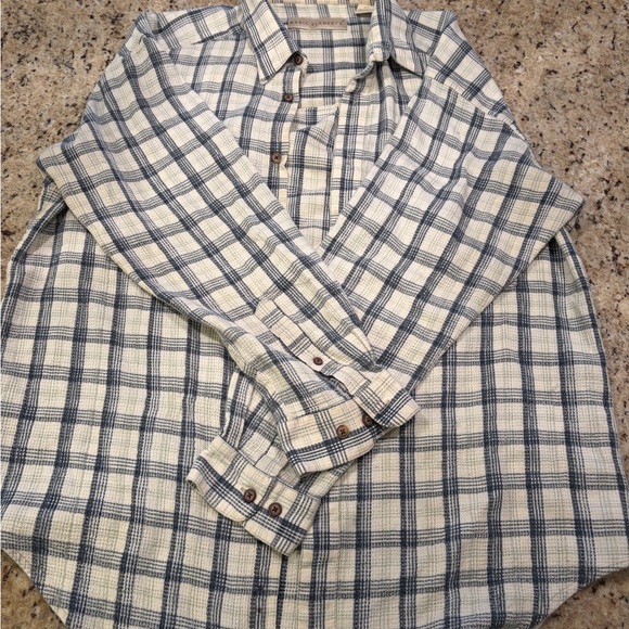 Basic Elements Lightweight Plaid Overshirr - Picture 2 of 6